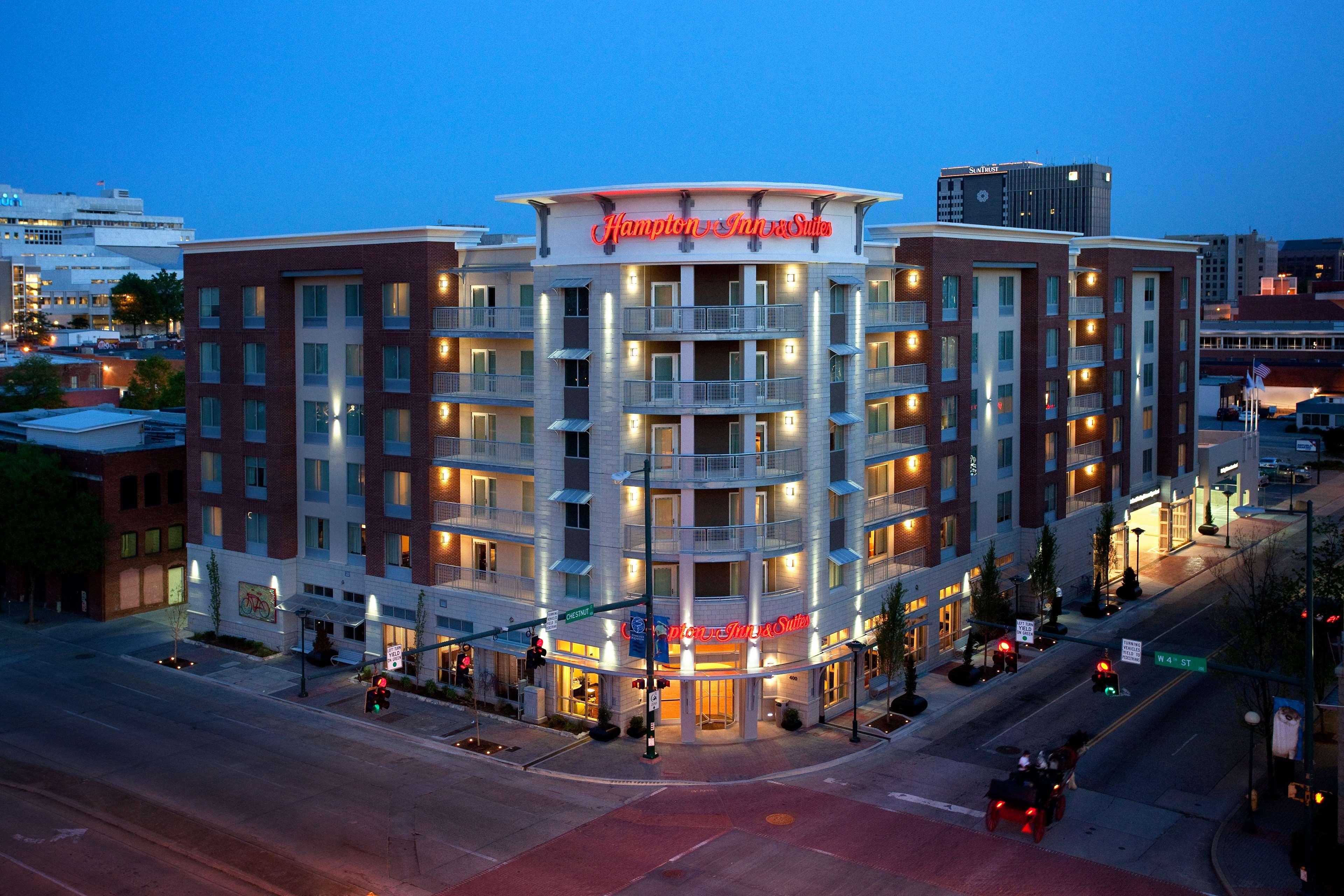 Hampton Inn & Suites Chattanooga Downtown Exterior photo