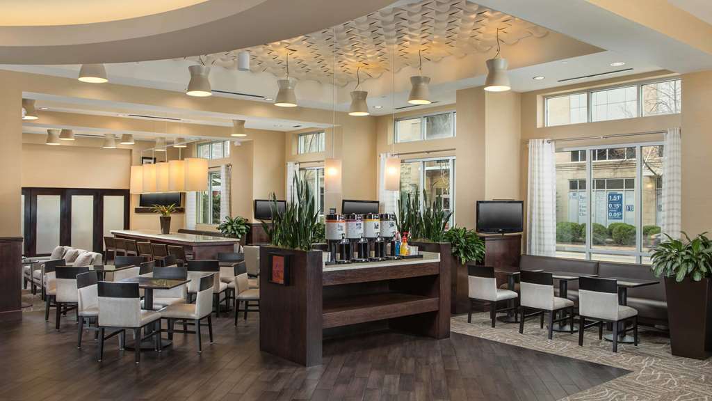 Hampton Inn & Suites Chattanooga Downtown Interior photo